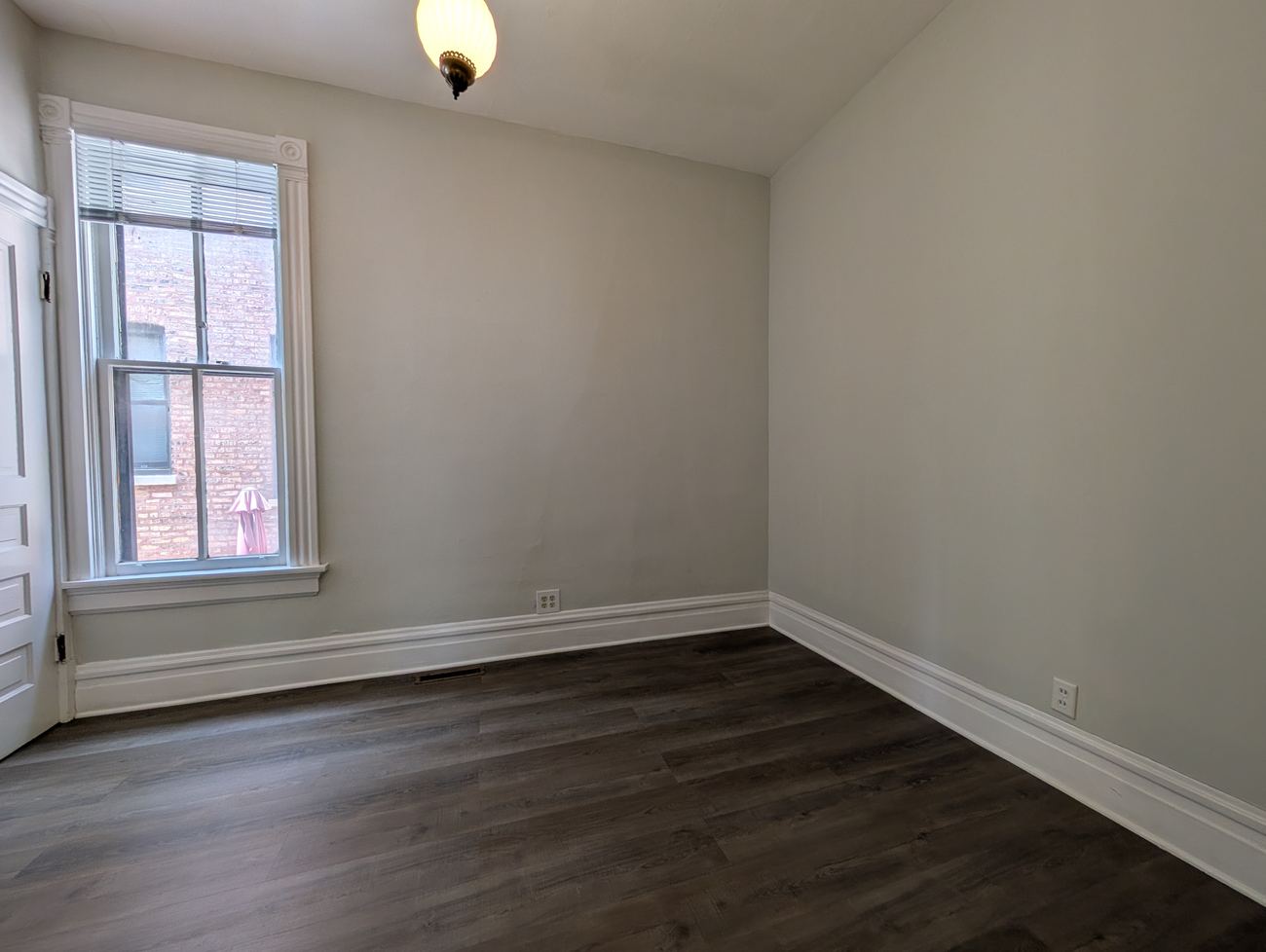 Wellington 3 Flat — renovated unit room